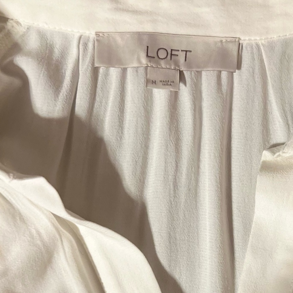 LOFT long sleeve white top button up Medium - Picture 6 of 6